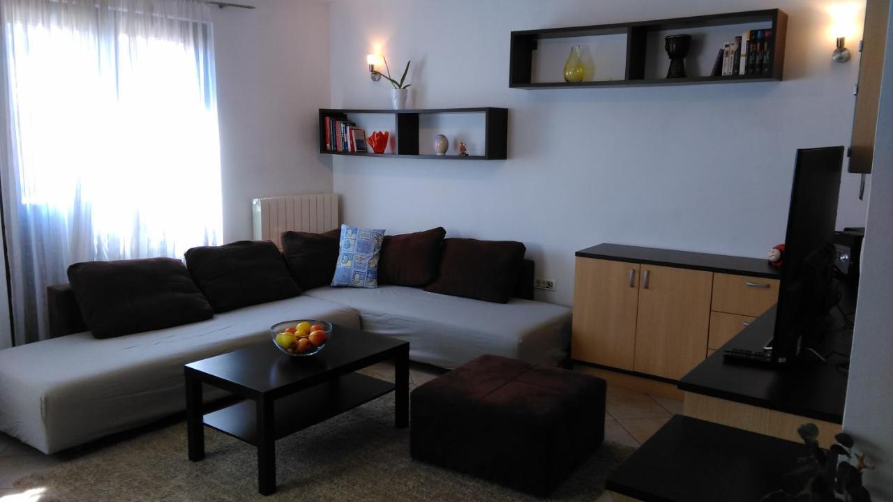 Apartamento Lair By The Sea - Stoja, Pula Exterior foto